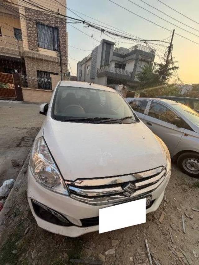 https://images10.gaadi.com/usedcar_image/4202239/original/processed_eccde429-88c9-47d3-92c5-cba65e3e0df6.jpeg?imwidth=6400