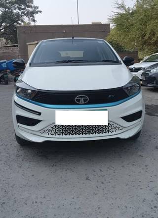 Tata Tiago EV Tata Tiago EV XT LR