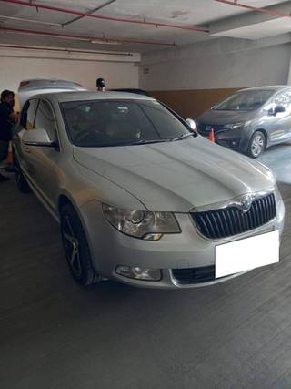 Skoda Superb 2008-2013 Skoda Superb Elegance 1.8 TSI AT