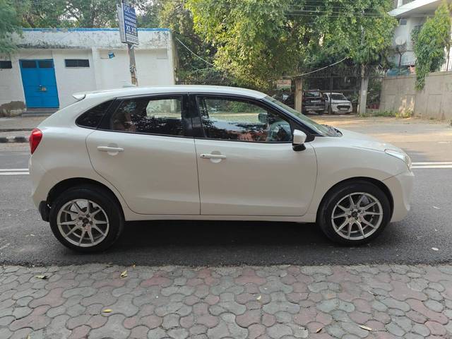 https://images10.gaadi.com/usedcar_image/4202392/original/processed_788426717d48884362edd5aa518cfbcc.jpg?imwidth=6401