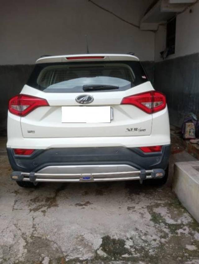 https://images10.gaadi.com/usedcar_image/4202449/original/processed_264ec454-cb3b-431b-8bd2-4c14fbe72c45.jpg?imwidth=6400