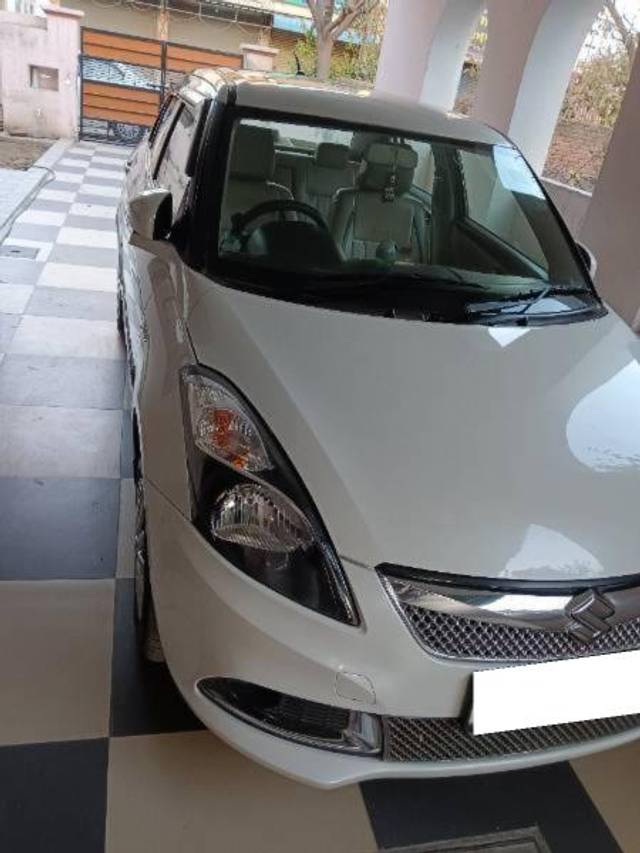 https://images10.gaadi.com/usedcar_image/4202473/original/processed_950cb8c9-c18a-4929-8253-dea591b2067f.jpg?imwidth=6402