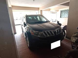 Mahindra XUV500 2011-2015 Mahindra XUV500 1.99 FWD W8