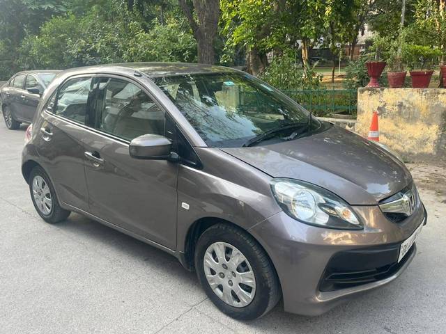 https://images10.gaadi.com/usedcar_image/4202689/original/processed_4d5ae6d77e4cdb9861f82582b45d1ac5.jpg?imwidth=6400