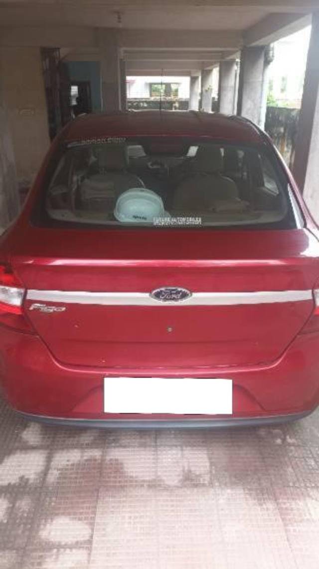 https://images10.gaadi.com/usedcar_image/4202692/original/processed_51dda16d-73ac-4dcf-92b3-27cc60712ab8.jpg?imwidth=6401