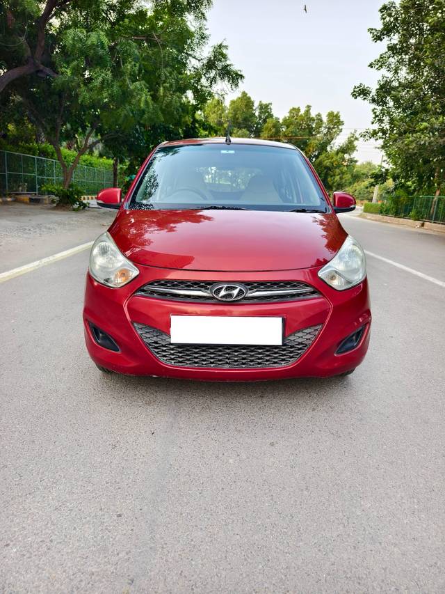 https://images10.gaadi.com/usedcar_image/4202768/original/processed_6496738cbd0d0d21e2ad5d2d29068078.jpg?imwidth=6401