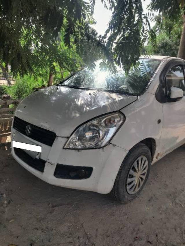 https://images10.gaadi.com/usedcar_image/4202930/original/processed_a31e8955-5b16-4a85-b86b-e02191d70da7.jpg?imwidth=6400