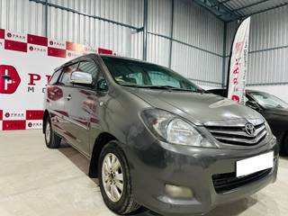 Toyota Innova 2004-2011 Toyota Innova 2.5 E