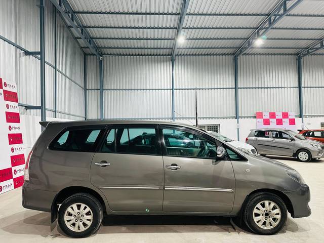 https://images10.gaadi.com/usedcar_image/4203197/original/processed_ab3459e4308c8d6e75cf6c82e2656748.jpg?imwidth=6401