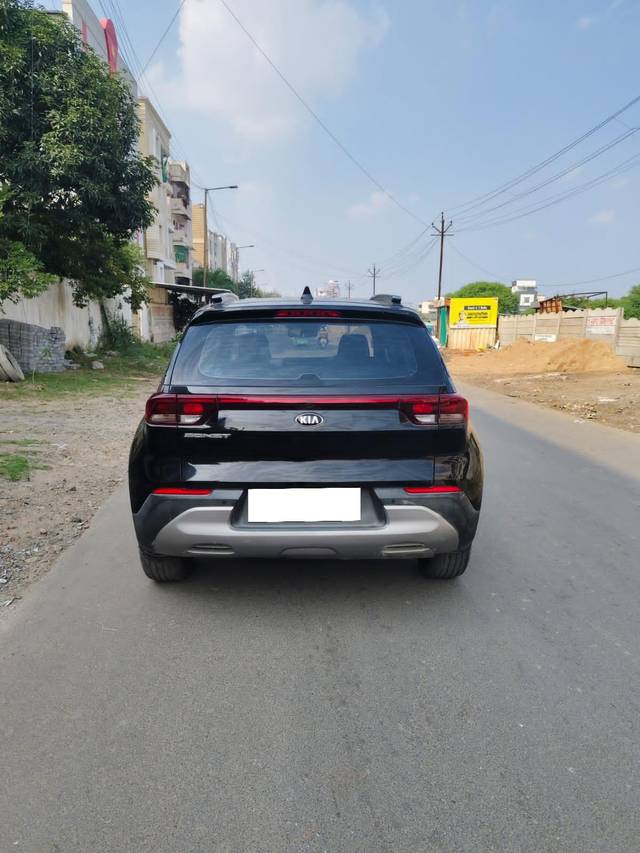 https://images10.gaadi.com/usedcar_image/4203232/original/processed_2060f33579cd9e80d13d99c3fb3b0bd8.jpg?imwidth=6401