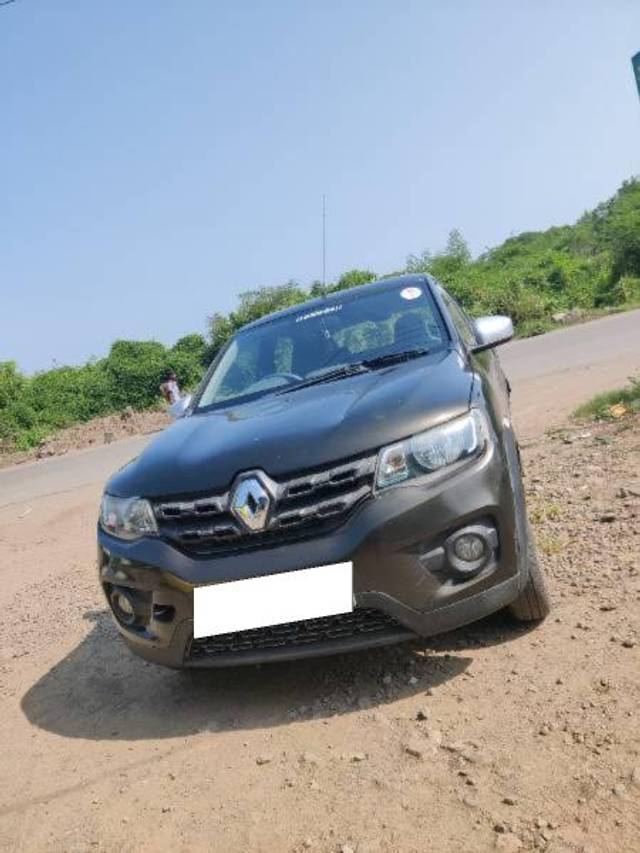 https://images10.gaadi.com/usedcar_image/4203329/original/processed_3e47f176-12ce-40e6-a465-ddec4d470cd1.jpg?imwidth=6402