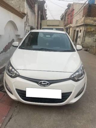 Hyundai i20 2010-2012 Hyundai i20 1.4 CRDi Sportz