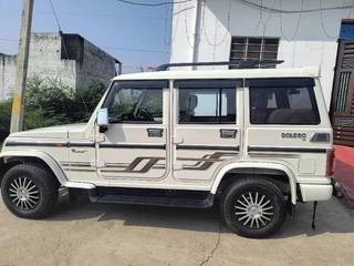 Mahindra Bolero Mahindra Bolero B6 Opt BSVI