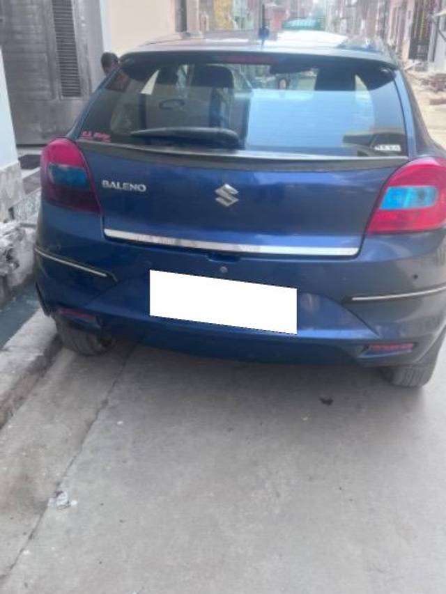 https://images10.gaadi.com/usedcar_image/4204136/original/processed_9e784878-145a-4c95-9fb5-348967a55de9.jpg?imwidth=6402