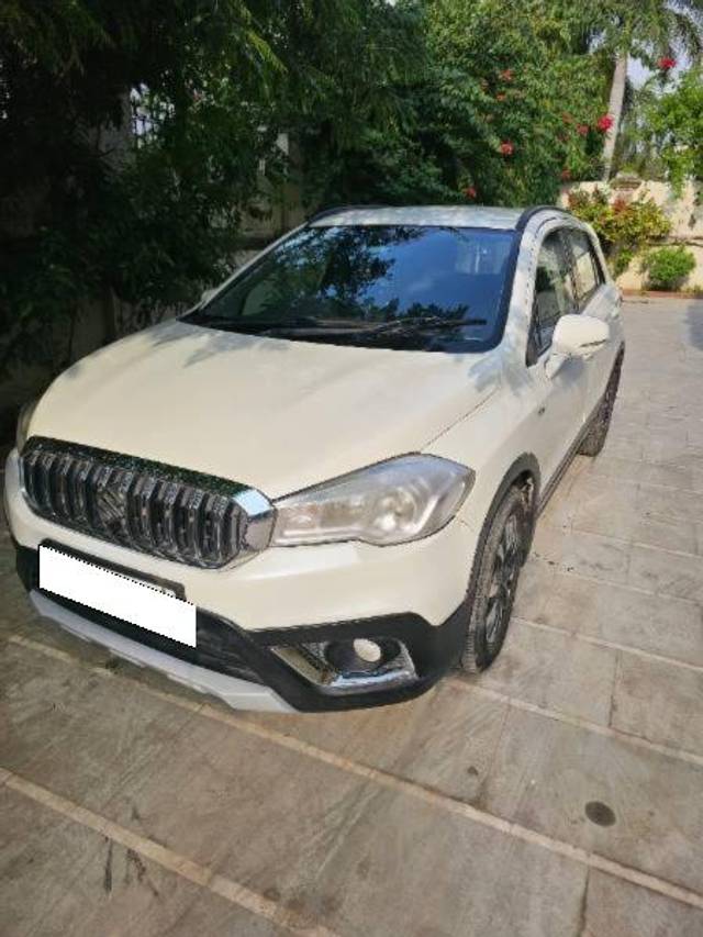 https://images10.gaadi.com/usedcar_image/4204403/original/processed_95197748-f523-4307-a71b-68232abd82b6.jpg?imwidth=6402