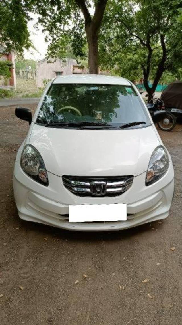 https://images10.gaadi.com/usedcar_image/4204646/original/processed_232ce98b-fc3b-4e89-89d3-8af497dfd1c3.jpg?imwidth=6400