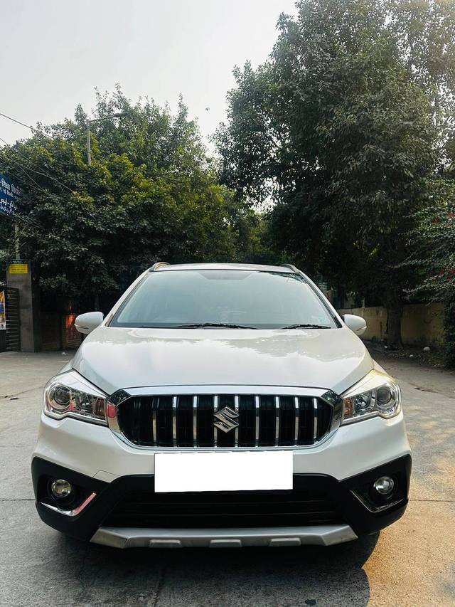 https://images10.gaadi.com/usedcar_image/4204652/original/processed_4c1275a44c2f9e9136a0408763976d7a.jpg?imwidth=6400