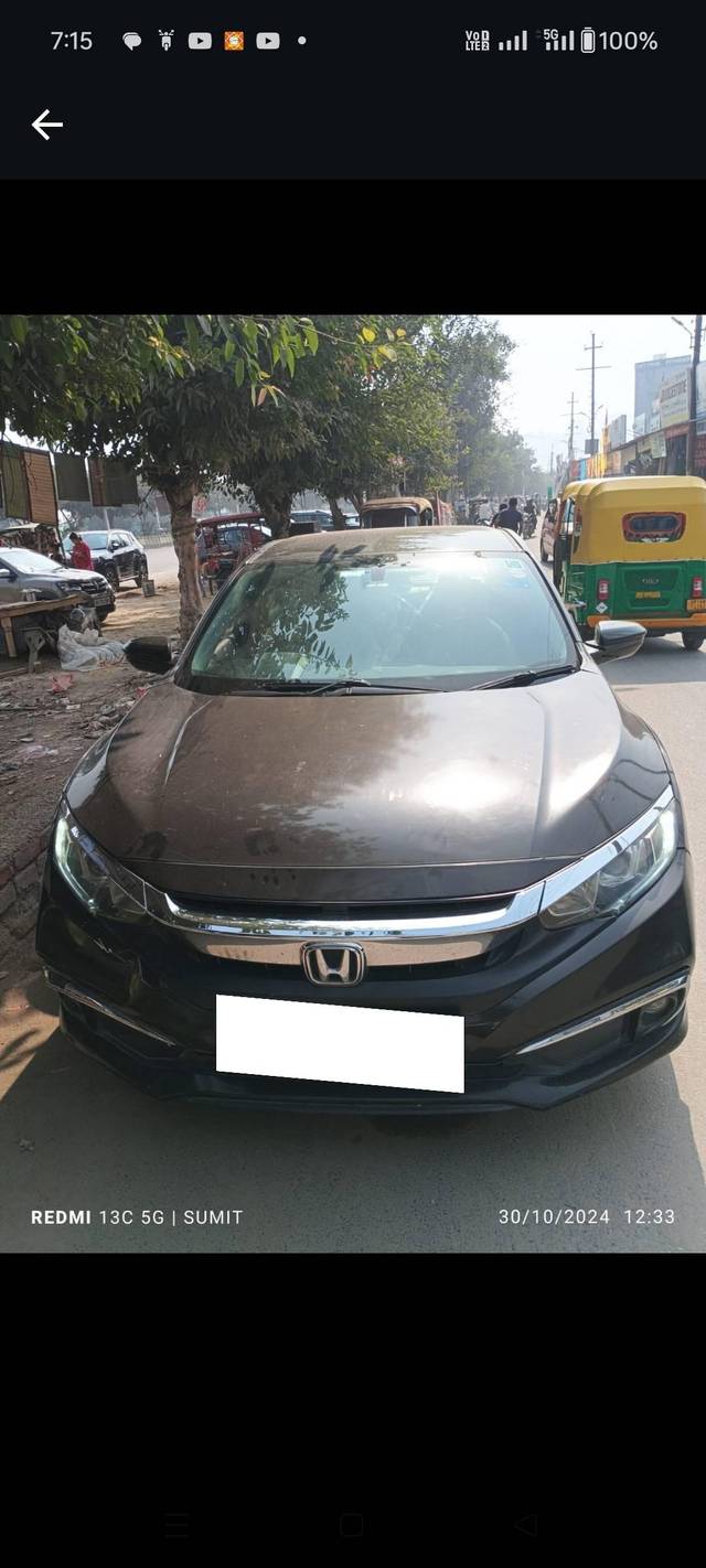 https://images10.gaadi.com/usedcar_image/4205170/original/processed_5175b5223d5ead65e382e6a693c8d3ed.jpg?imwidth=6400