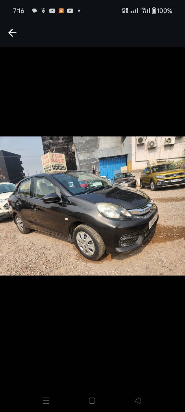 https://images10.gaadi.com/usedcar_image/4205173/original/3dea1a8ef1323b8070fd50ab4b439271.jpg?imwidth=6401