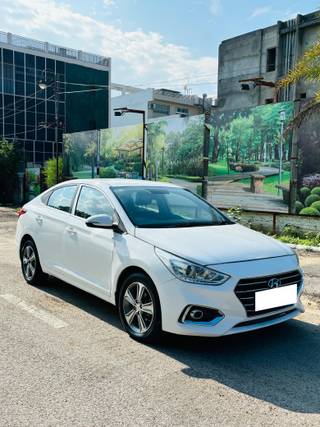 Hyundai Verna 2017-2020 Hyundai Verna CRDi 1.6 SX