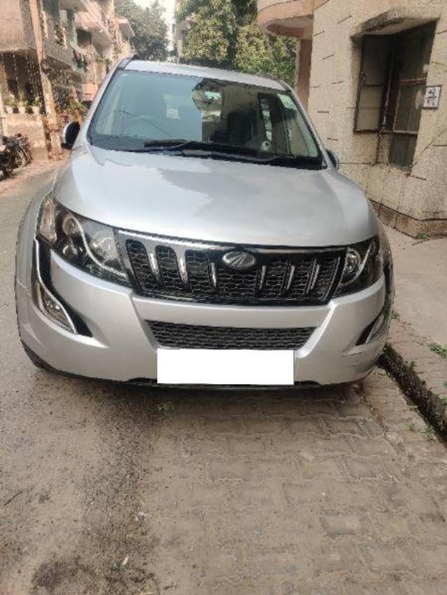 https://images10.gaadi.com/usedcar_image/4205318/original/f6324c84cfc5bd15a2ebd55aad9bd86a.jpg?imwidth=6400