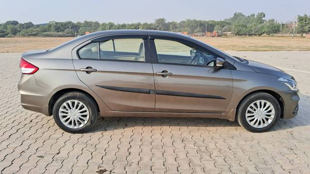 https://images10.gaadi.com/usedcar_image/4205503/original/5e12473161676bcd98424acd03444756.jpg?imwidth=6401