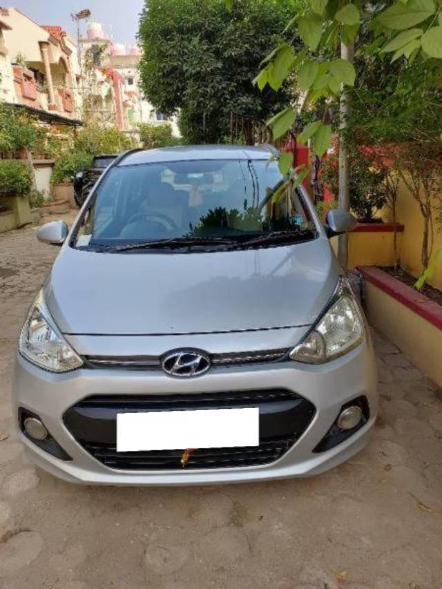 https://images10.gaadi.com/usedcar_image/4205530/original/processed_094c2148-ab59-4efa-93d8-4eb6795e71bc.jpg?imwidth=6400