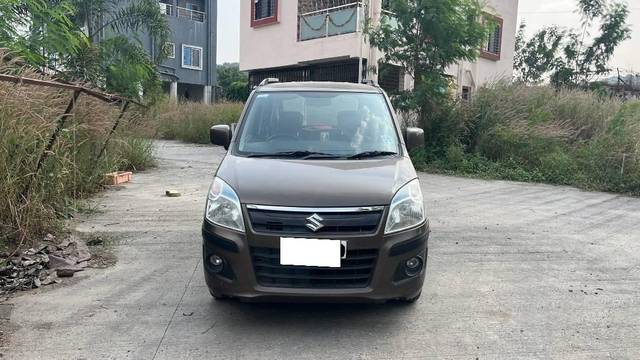 https://images10.gaadi.com/usedcar_image/4206047/original/processed_238f83ae-1bff-4ec6-8f0c-6a2402800dac.jpg?imwidth=6400