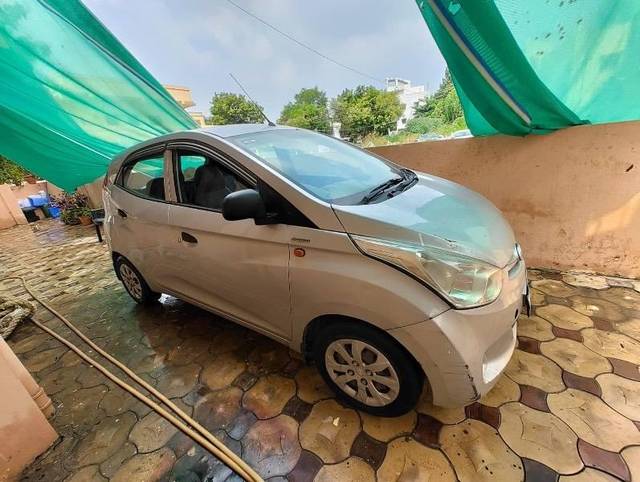 https://images10.gaadi.com/usedcar_image/4206115/original/processed_0c6a30c5-d15b-48cc-93f8-9401aabb616c.jpeg?imwidth=6400