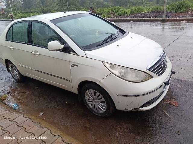 https://images10.gaadi.com/usedcar_image/4206334/original/processed_055413ea-f5f9-48a6-832b-aded1b6077c9.jpg?imwidth=6400