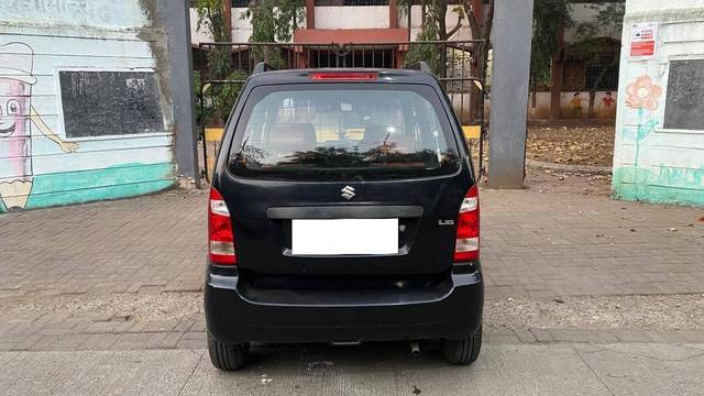 https://images10.gaadi.com/usedcar_image/4206365/original/processed_04111aece7245beae5ed101acf1e6999.jpg?imwidth=6402