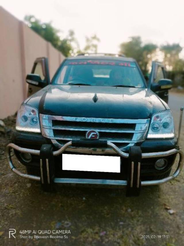 https://images10.gaadi.com/usedcar_image/4206389/original/processed_e48d7f52-6b68-4fe0-a0ff-cd7a31328054.jpg?imwidth=6400