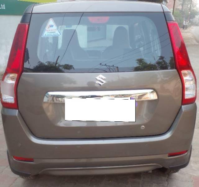 https://images10.gaadi.com/usedcar_image/4206431/original/processed_13e0c458-edca-4109-8c79-5855e5768f9e.jpg?imwidth=6401