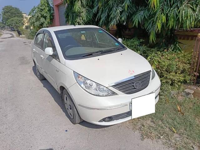 https://images10.gaadi.com/usedcar_image/4206443/original/processed_e981a97d-e190-4890-99db-2cee82365fe0.jpg?imwidth=6400