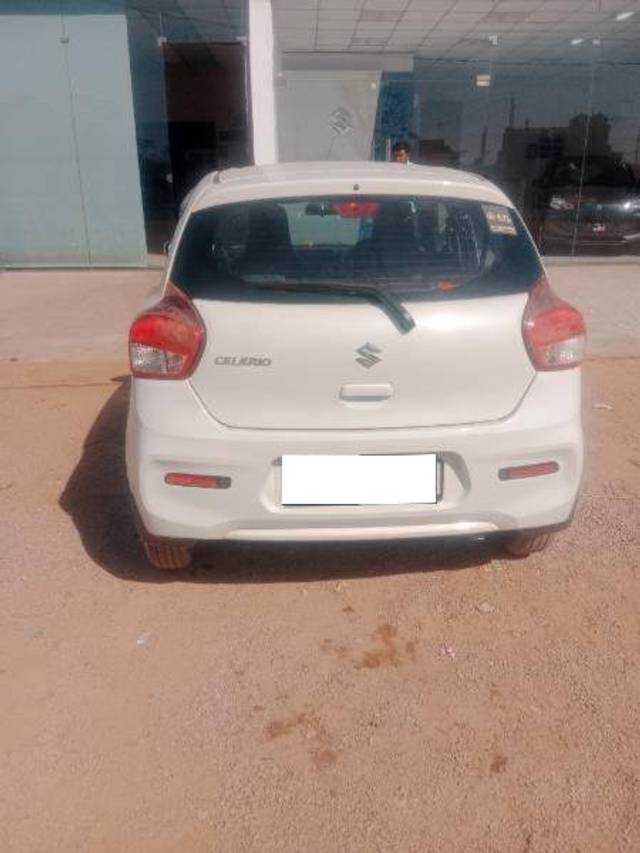 https://images10.gaadi.com/usedcar_image/4206566/original/726dab24aa3c1576afb0249483208c16.jpg?imwidth=6401