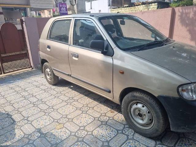 https://images10.gaadi.com/usedcar_image/4206588/original/processed_63660367-25b5-4e46-99f7-5e6ee184f59b.jpg?imwidth=6400