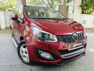 Mahindra Marazzo Mahindra Marazzo M6