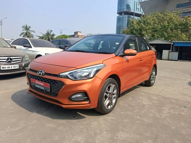 https://images10.gaadi.com/usedcar_image/4206681/original/20be0dfd751701601a3feb6a39d1b8e7.jpg?imwidth=6401