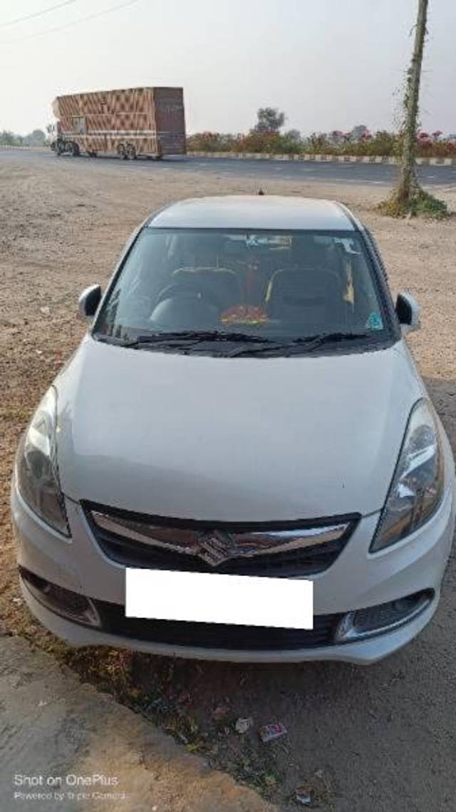 https://images10.gaadi.com/usedcar_image/4206749/original/processed_745214b6-79b4-4543-bb2b-dd5f928d5753.jpg?imwidth=6400