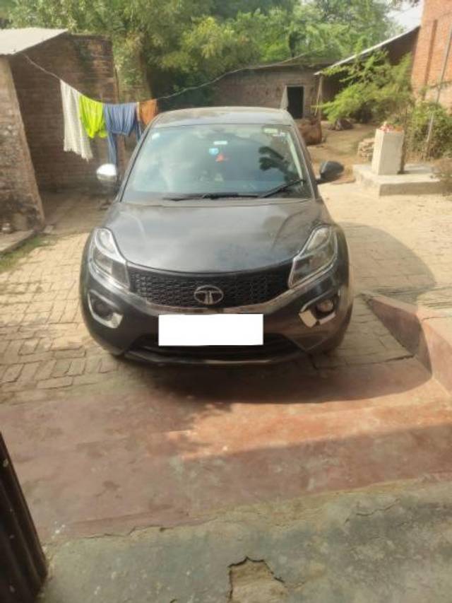 https://images10.gaadi.com/usedcar_image/4206866/original/processed_ba1c46a3-b5dd-48c6-a84a-c7014e1d89fb.jpg?imwidth=6400