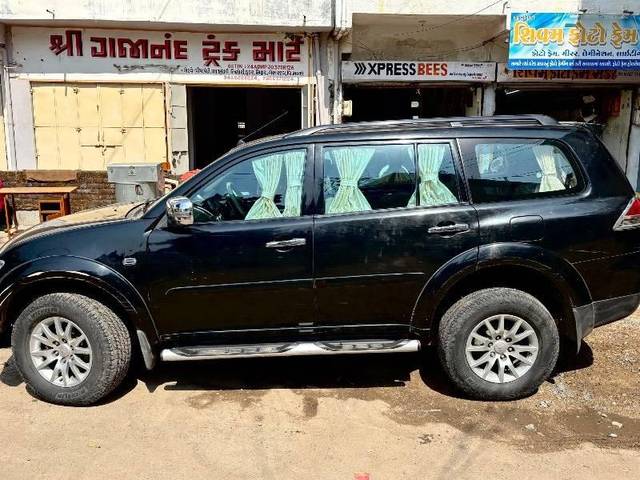 https://images10.gaadi.com/usedcar_image/4206954/original/processed_89bb0faa-8492-4c6d-bc7e-55499affdc6f.jpg?imwidth=6402