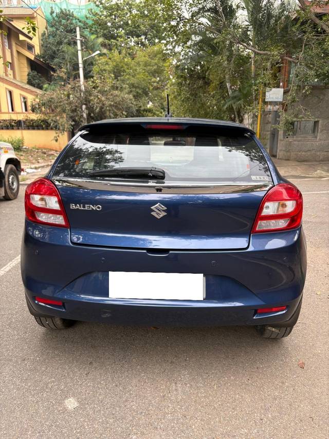 https://images10.gaadi.com/usedcar_image/4206955/original/processed_e93a2b97568931889c5a0a5f4b28daba.jpg?imwidth=6402