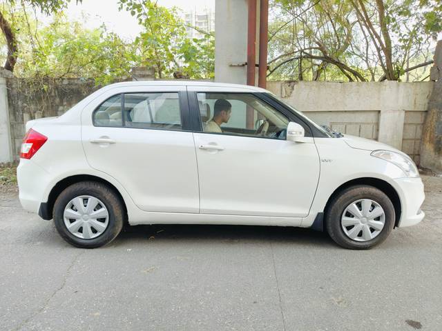 https://images10.gaadi.com/usedcar_image/4206968/original/processed_1313382489fd9f860ec1827116d23e91.jpeg?imwidth=6401