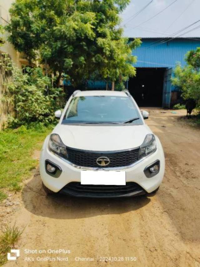 https://images10.gaadi.com/usedcar_image/4207085/original/processed_f0bed2a1-145f-4182-8a49-fe12813e046e.jpg?imwidth=6400