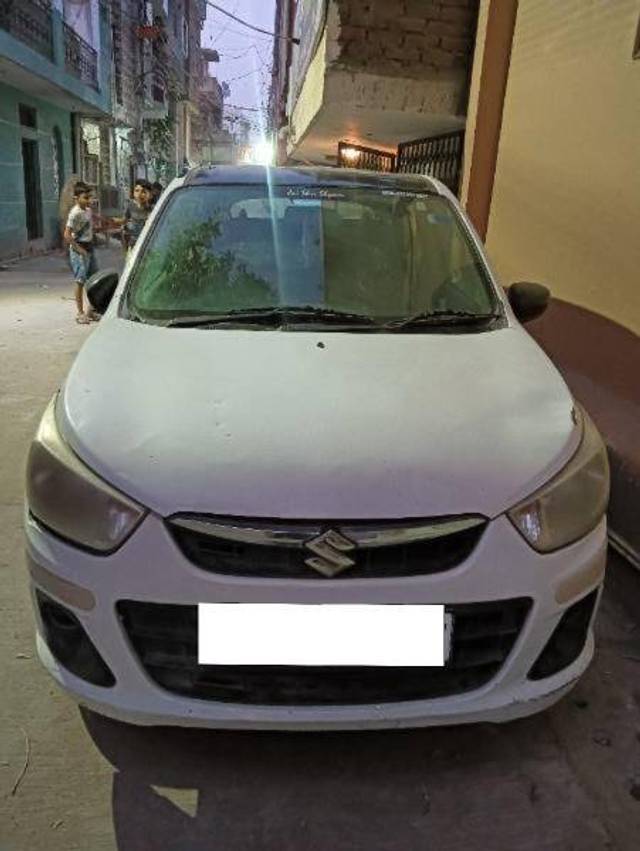 https://images10.gaadi.com/usedcar_image/4207132/original/8ceb38af574ef73f95483ccd991d7289.jpg?imwidth=6402