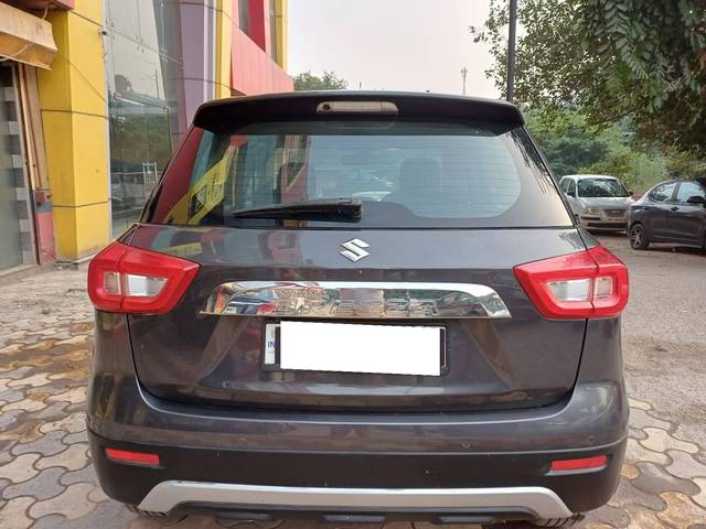 https://images10.gaadi.com/usedcar_image/4207153/original/processed_678b3dd04ea9c987d8e5d62c3573e75a.jpg?imwidth=6402