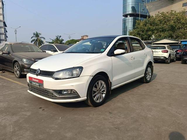 https://images10.gaadi.com/usedcar_image/4207203/original/processed_0e3b138f31bd4f5967936d967e70df47.jpg?imwidth=6400