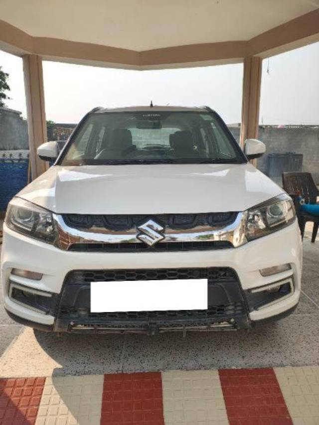 https://images10.gaadi.com/usedcar_image/4207329/original/processed_5a624828-b3c0-4d3f-b834-7c6b86c50d1f.jpg?imwidth=6400