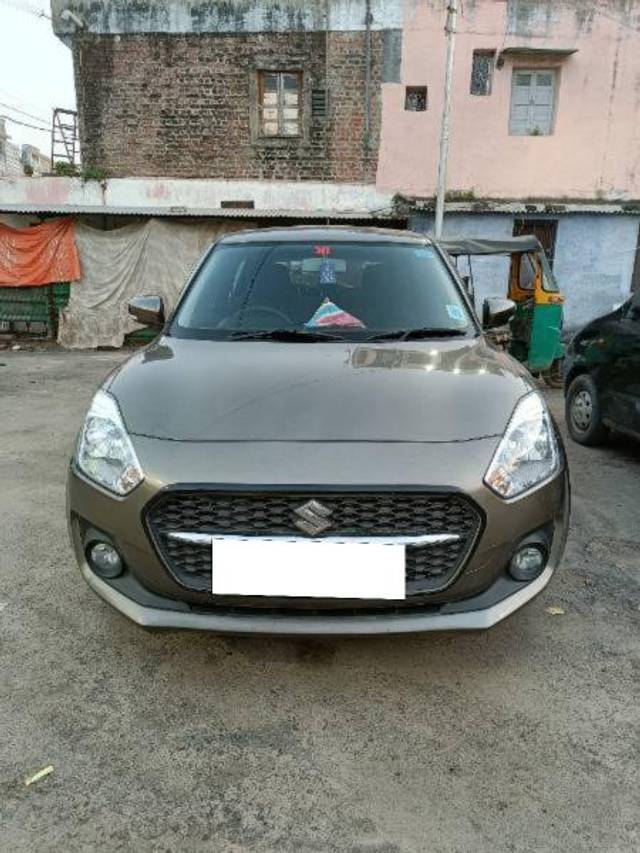 https://images10.gaadi.com/usedcar_image/4207569/original/processed_7d11ee76-6b9d-45d9-a9cb-2491a844dbe0.jpg?imwidth=6402