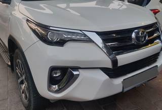 Toyota Fortuner 2016-2021 Toyota Fortuner 2.8 4WD AT